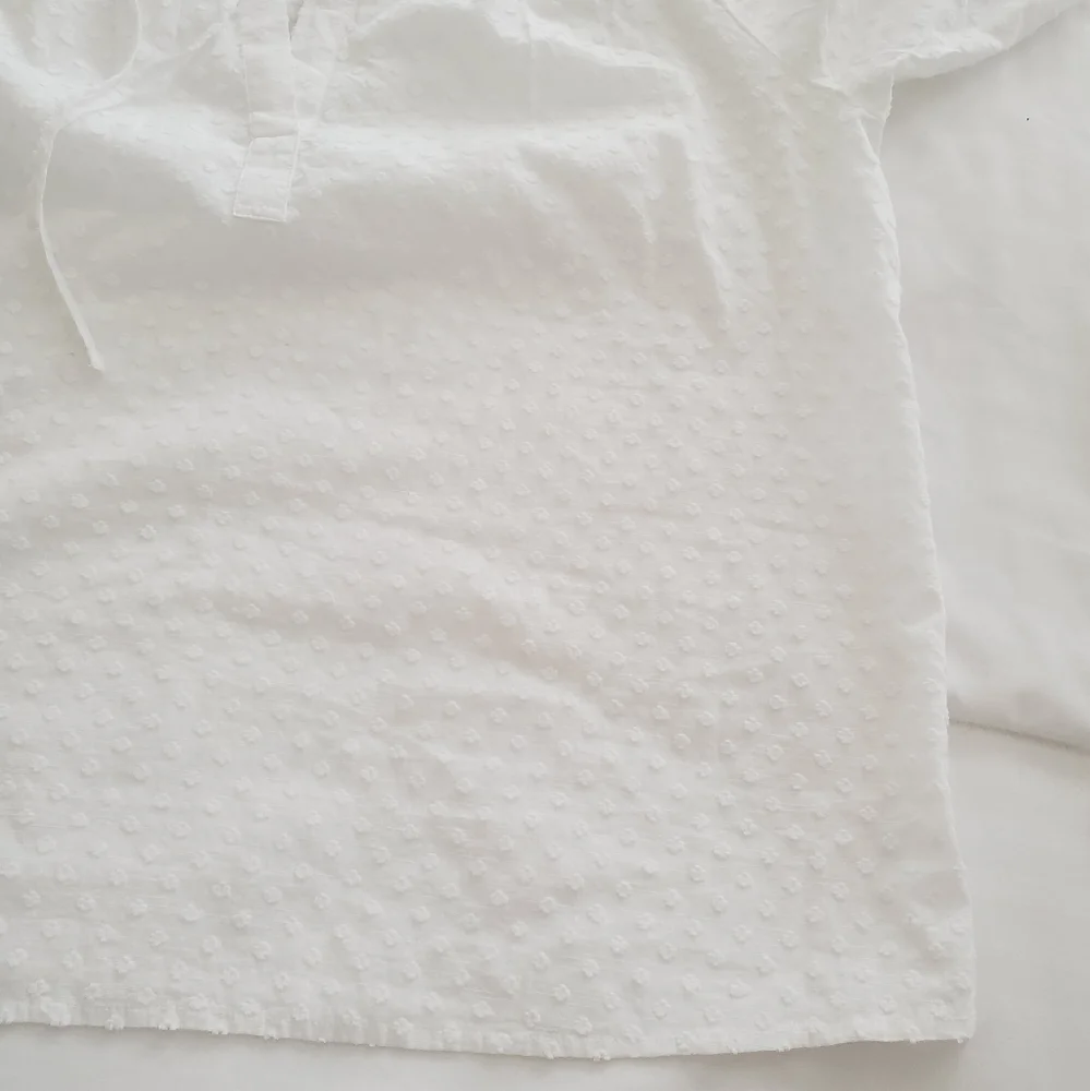Loft Clip Tie Neck Puff Sleeve Top